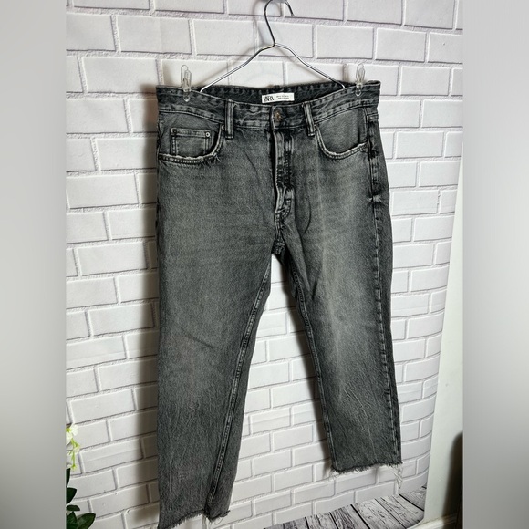 Zara denimwear Men’s gray wash Jeans/size 34 - Picture 8 of 9